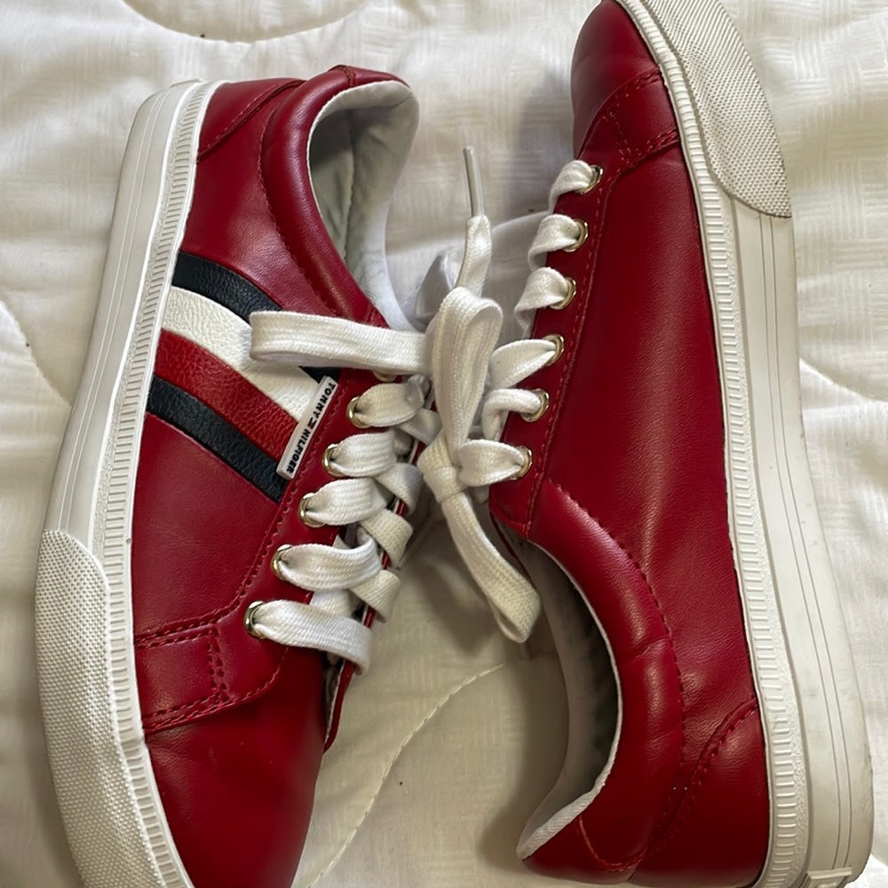 Tommy sneakers
